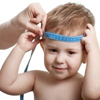 Rajinlah Ukur Kepala Bayi Agar Terhindar dari Hydrochepalus