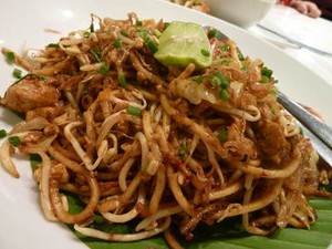 Amboi Lezatnya Mee Mamak Plus Martabak