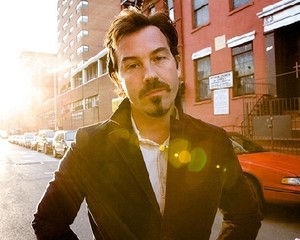 Duncan Sheik Akan Konser Lagi di Indonesia