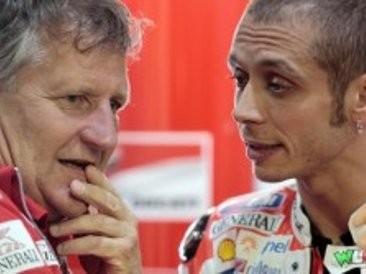 Rossi Tunggu Burgess di Laguna Seca 