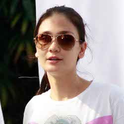 Luna Maya Berharap Lebaran Bersama Ariel