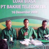 Terkena Prospek Negatif, Saham Bakrie Telecom Anjlok