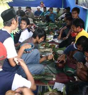 Sambut Ramadan, Warga Mojokerto Gelar Ritual Nyadaran