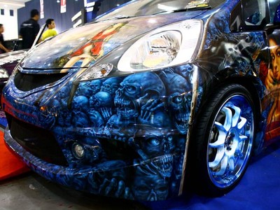 Honda Jazz Penuh Tengkorak