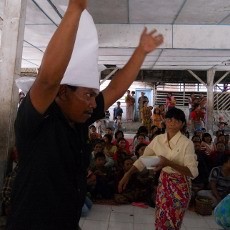 Sarilala, Ritual Tolak Bala Warga Sinabung