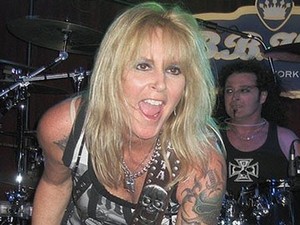 Bercerai, Lita Ford Garap Album Baru dengan Total
