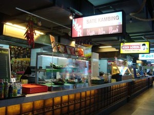 Urban Kitchen Food Court, 25 Hidangan di Satu Area