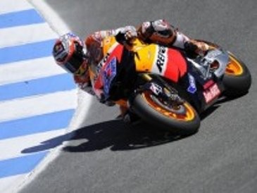 Sengit, Stoner Kalahkan Lorenzo di MotoGP AS