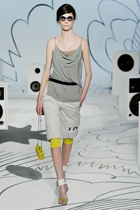 Diane von Furstenberg, Resort 2012. New York Fashion Week 2012. [dok. Diane von Furstenberg]