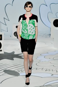Diane von Furstenberg, Resort 2012. New York Fashion Week 2012. [dok. Diane von Furstenberg]