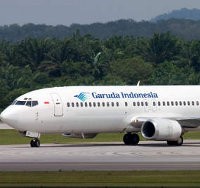 Pesawat Garuda Rusak, Rombongan Komisi I DPR Terlantar di Manado