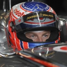 Button di Ambang Balapan Spesial
