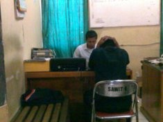 Siang Bolong Mahasiswa Nekat Bobol ATM di Duren Sawit