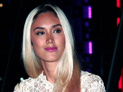 Rambut Warna-warni Fahrani
