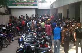  Ada Sidang Tilang di PN Jakbar, Jl S Parman Macet 1 Km