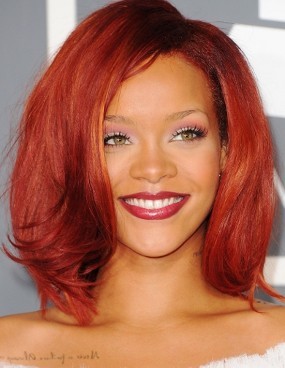 Suka Dicambuk, Rihanna Juga Doyan Mendominasi di Ranjang