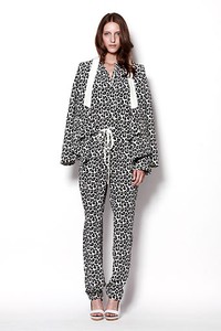 3.1 Phillip Lim, Resort 2012. New York Fashion Week 2012. [Dok. 3.1 Phillip Lim]