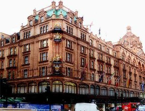 Produk Made in Indonesia Mejeng di Harrods Ikon Belanja Dunia