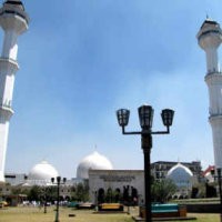 Asik, Masjid Raya Bandung Siapkan 3.000 Paket Tajil Gratis