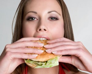 Ingin Langsing? Kunyah Makanan 40 Kali!