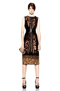 Alexander McQueen, Resort 2012. Paris Fashion Week 2012. [dok. Alexander McQueen]