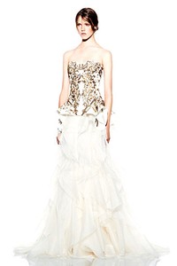 Alexander McQueen, Resort 2012. Paris Fashion Week 2012. [dok. Alexander McQueen]