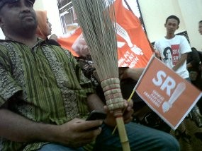 Berlogo Sapu Lidi, Partai SRI Ingin Bersih-bersih