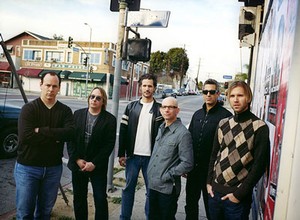 Bad Religion, Panic! At The Disco, Yellowcard Siap Gempur Stadion GBK Senayan