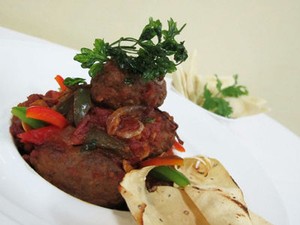 Kelezatan Timur Tengah dan Indonesia Untuk Berbuka