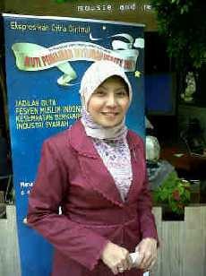 Kaya Sentuhan Etnik, Indonesia Bisa Jadi Kiblat Busana Muslim