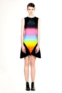 Christopher Kane, Resort 2012. London Fashion Week 2012. [Dok. Christopher Kane]