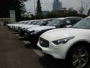 Konsumen Infiniti Kurang Sreg dengan Warna
