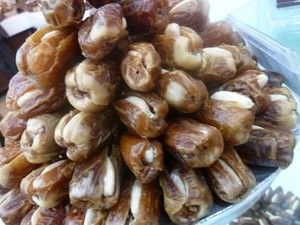 Legit Hangat, Kurma Jahe Segar dari Al Ghat
