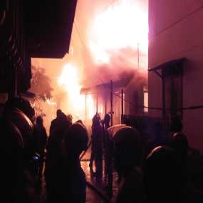 Jelang Sahur, Puluhan Rumah di Samarinda Hangus Terbakar
