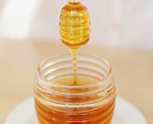 Mengapa Madu Baik untuk Kulit Wajah?
