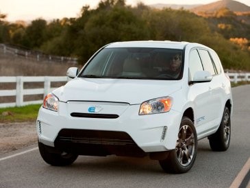 Toyota Produksi SUV Listrik Pertama di Kanada