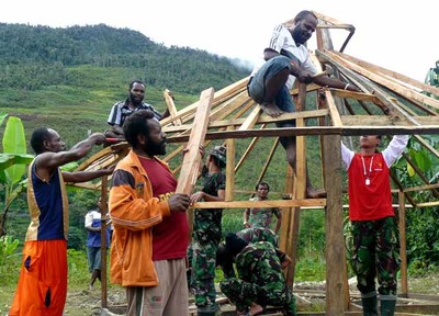TNI Gelar Baksos di Papua