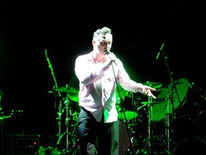 Morrissey Sindir PM Inggris Terkait Kerusuhan di London