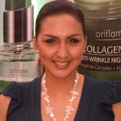 Biaya Hidup Mahal, Donna Agnesia Tunda Punya Anak ke-4