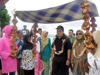 Menteri PDT Safari Ramadan ke Malut