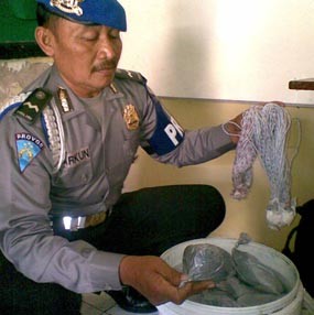 15 Kg Bahan Peledak Diamankan dari Penjual Bakso