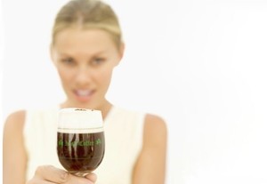 Minum Kopi Bisa Memperparah Nyeri Haid