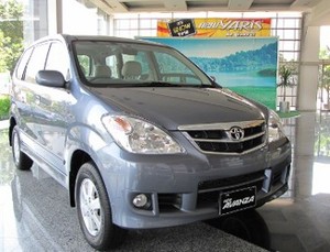 Toyota Tak Ingin Uang Muka Kredit Dinaikkan