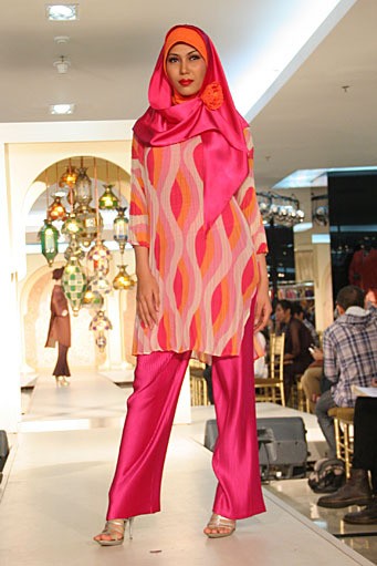 Defrico Audy Festive & Celebration. Wajah Mode in Ramadhan 2012 at Plaza Blok M. Jakarta. [Photo by Mohammad Abduh/Wolipop]