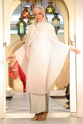 Defrico Audy Festive & Celebration. Wajah Mode in Ramadhan 2012 at Plaza Blok M. Jakarta. [Photo by Mohammad Abduh/Wolipop]