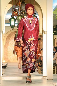 Ian Adrian Festive & Celebration. Wajah Mode in Ramadhan 2012 at Plaza Blok M. Jakarta. [Foto: Mohammad Abduh/Wolipop]