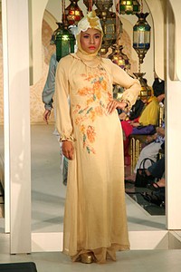 Nunik Mawardi Festive & Celebration. Wajah Mode in Ramadan 2012 at Plaza Blok M. Jakarta. [Photo by Mohammad Abduh/Wolipop]