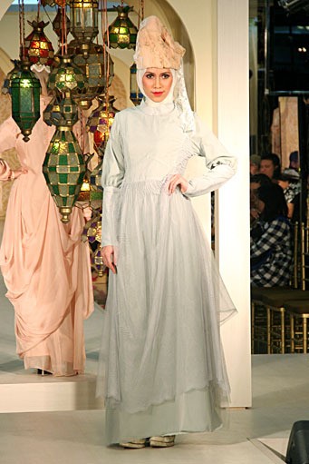 Nunik Mawardi Festive & Celebration. Wajah Mode in Ramadan 2012 at Plaza Blok M. Jakarta. [Photo by Mohammad Abduh/Wolipop]