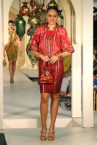 Agnes Budhisurya Festive & Celebration. Wajah Mode in Ramadan 2012. Plaza Blok M. Jakarta. [Foto: Mohammad Abduh/Wolipop]