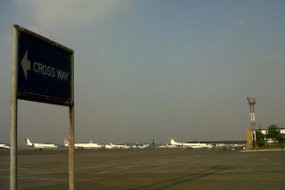 Jadwal Penerbangan Komersil di Bandara Halim Normal